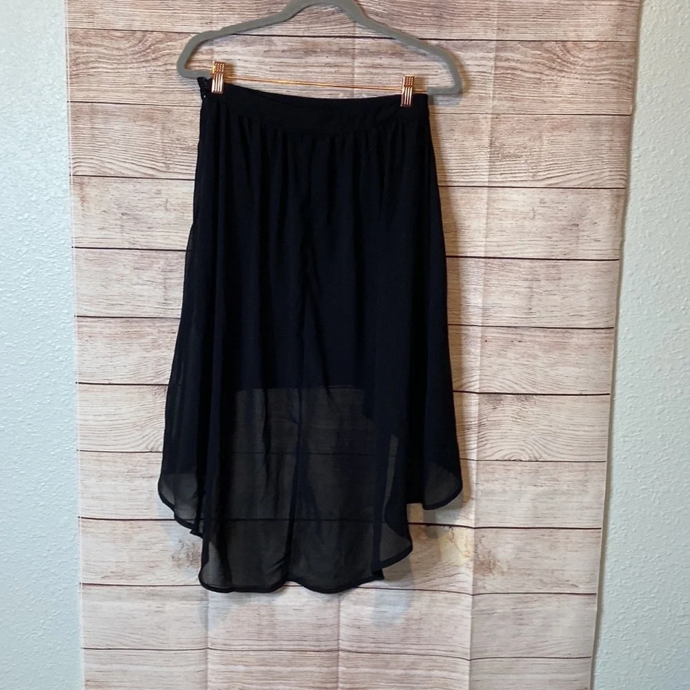 💜💜 Forever 21 Hi-Lo Lined Sheer Skirt Size M